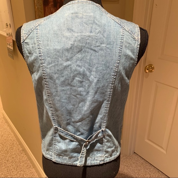 NWT Denim Blouse - Picture 6 of 13